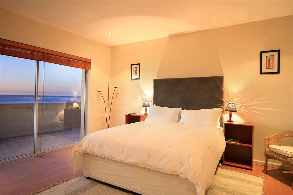 African Groove Camps Bay Kapstaden Exteriör bild
